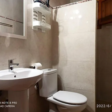 Galet House For 4 People With Barbecue And Near Holiday home Deltebre