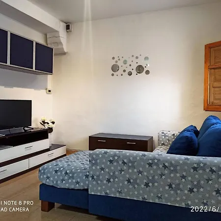 Holiday home Galet House For 4 People With Barbecue And Near Deltebre
