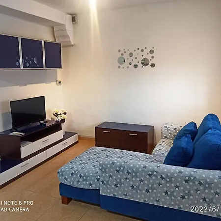 Galet House For 4 People With Barbecue And Near * Deltebre